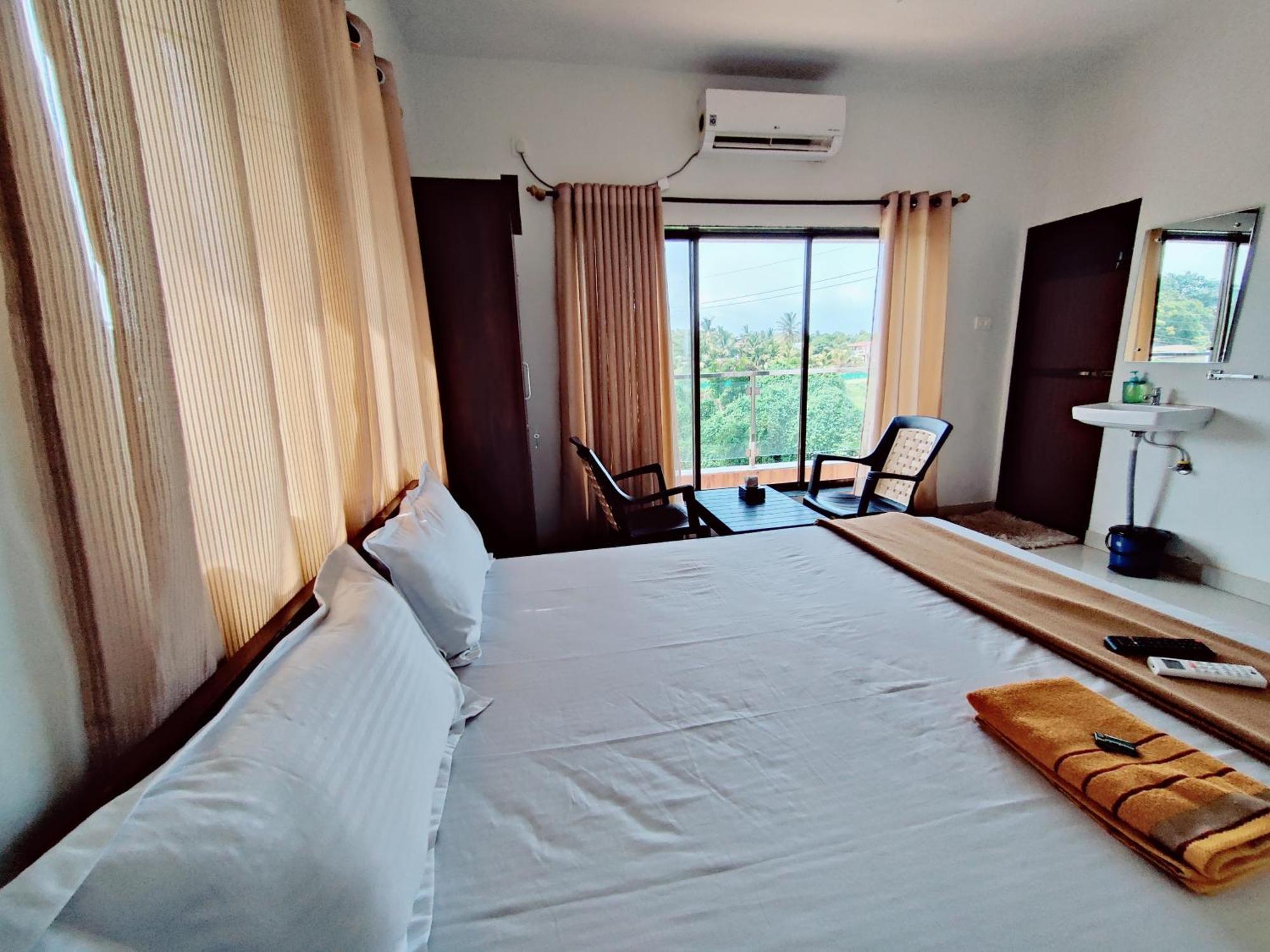 Shivaay Inn 阿里巴格 外观 照片